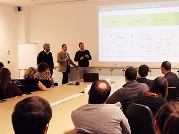 Marco Borgherese, Livio Vezzi e Stefano Calcinari illustrano il gantt di React 2.0